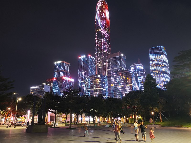 A light show on skyscrapers in Shenzhen, China. Credit: Exif via Wikimedia Commons, CC BY-SA 4.0